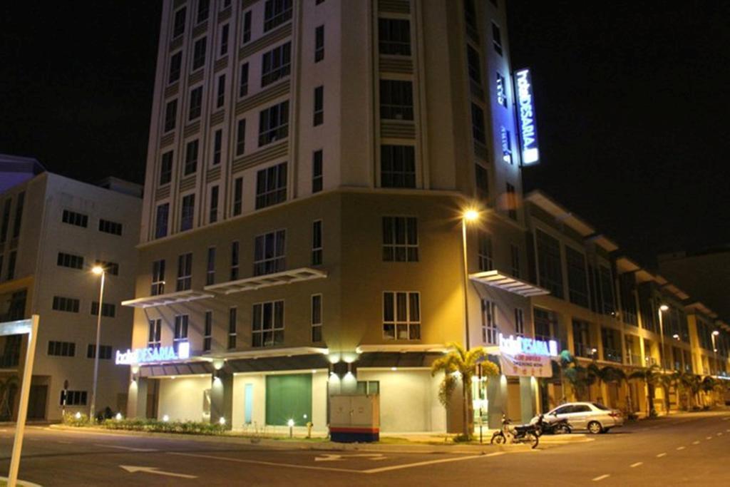 Hotel Desaria Petaling Jaya Exterior photo