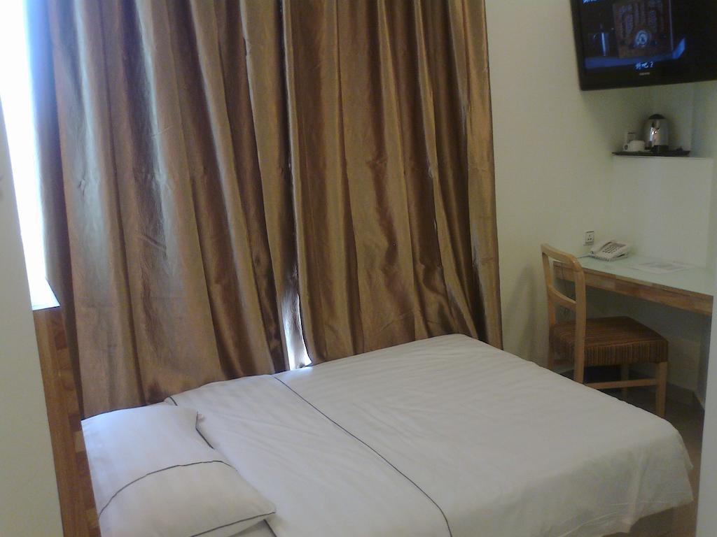 Hotel Desaria Petaling Jaya Room photo