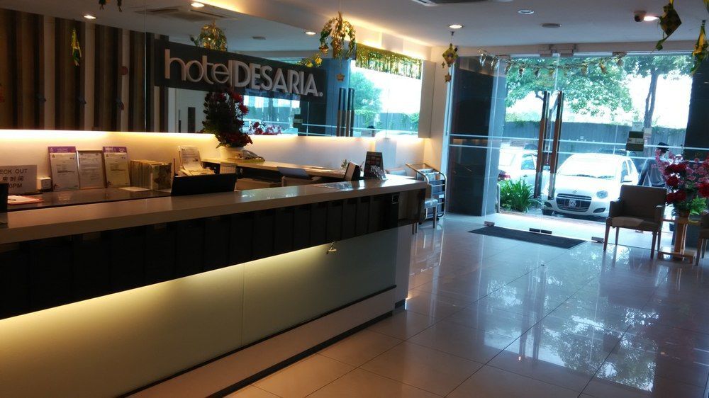 Hotel Desaria Petaling Jaya Exterior photo